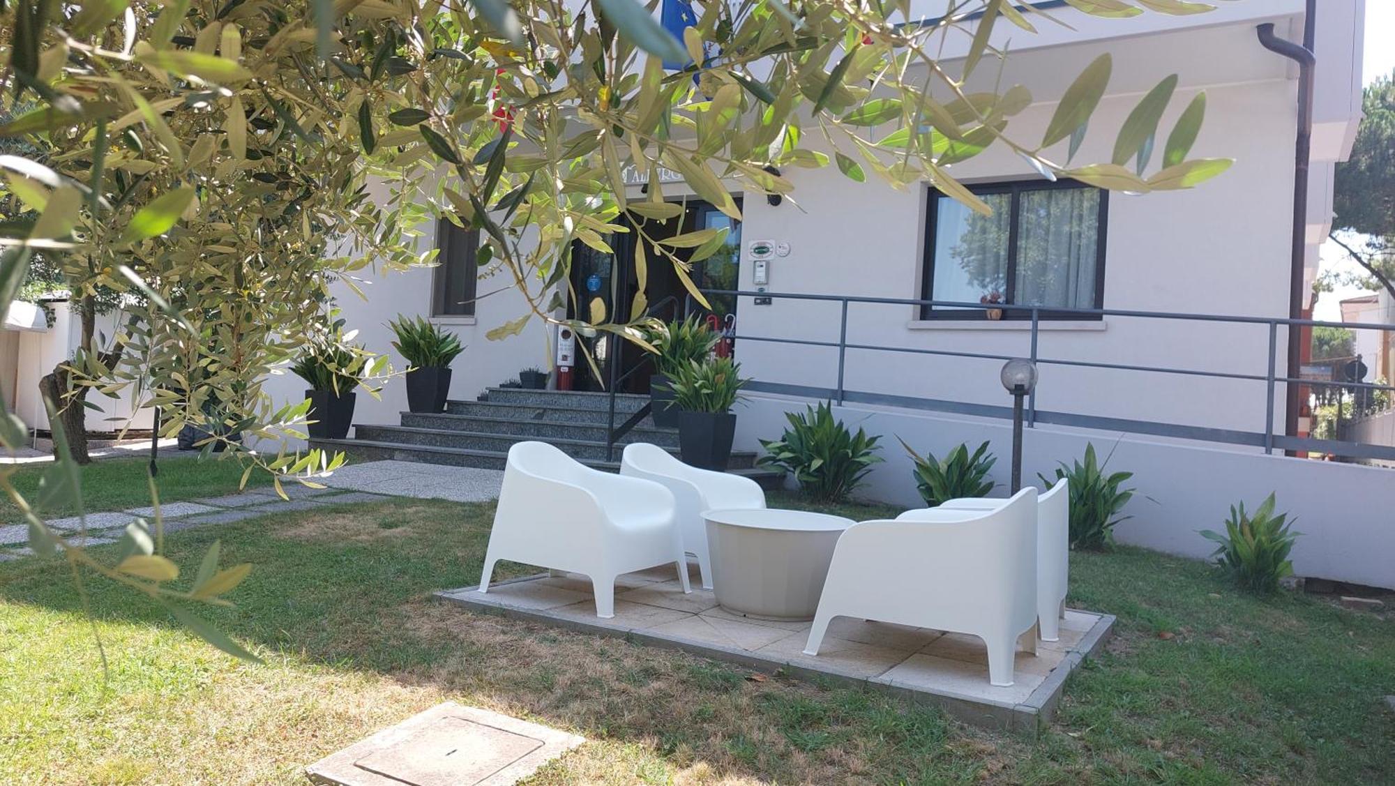 Albergo Ridente Lido di Jesolo Exterior photo